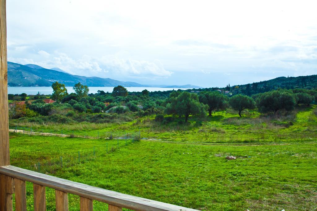 Ermolaos Hillside Villas ลิคชูรี ภายนอก รูปภาพ